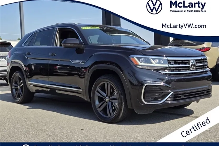 2022 Volkswagen Atlas Cross Sport V6 SEL R-Line photo 1