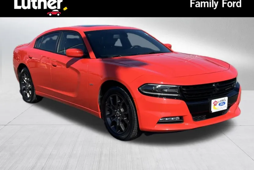 2018 Dodge Charger GT photo 1