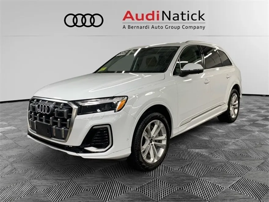 2025 Audi Q7 55 Premium Plus photo 1