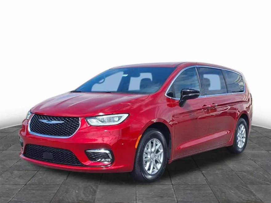 2026 Chrysler Pacifica photo 1