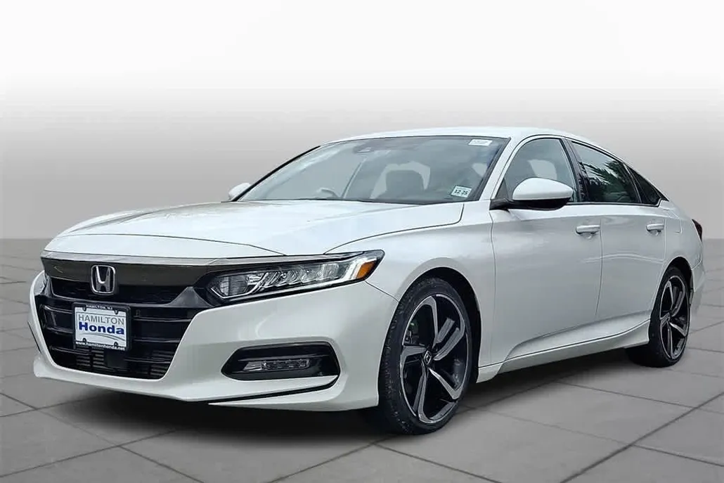 2020 Honda Accord Sport photo 1