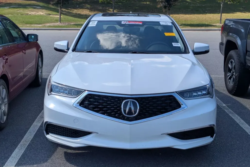 2018 Acura TLX photo 1