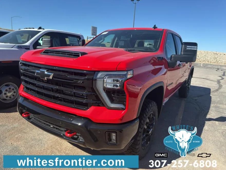 2026 Chevrolet Silverado LT photo 1