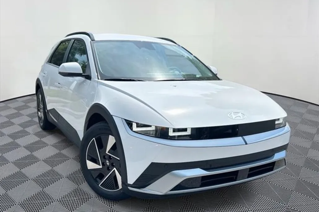2025 Hyundai Ioniq 5 SEL photo 1