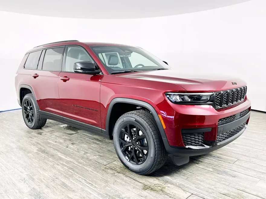 2025 Jeep Grand Cherokee Altitude X photo 1