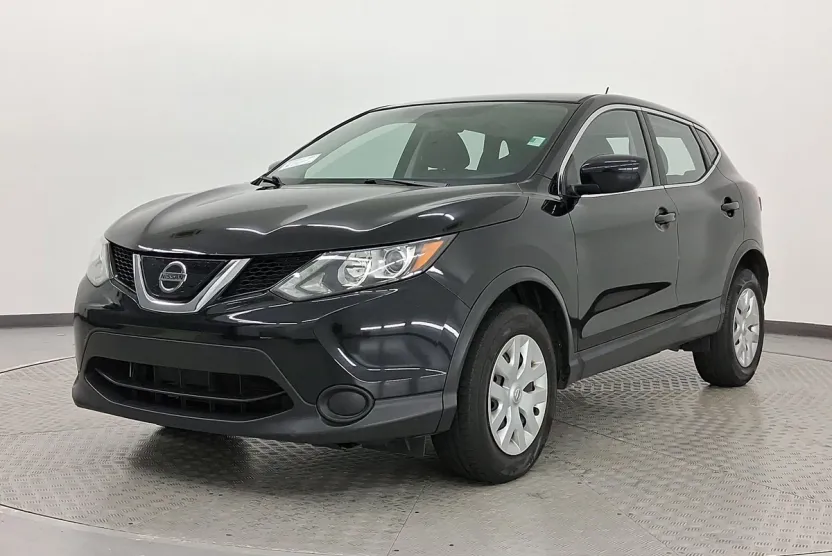 2019 Nissan Rogue Sport S photo 1