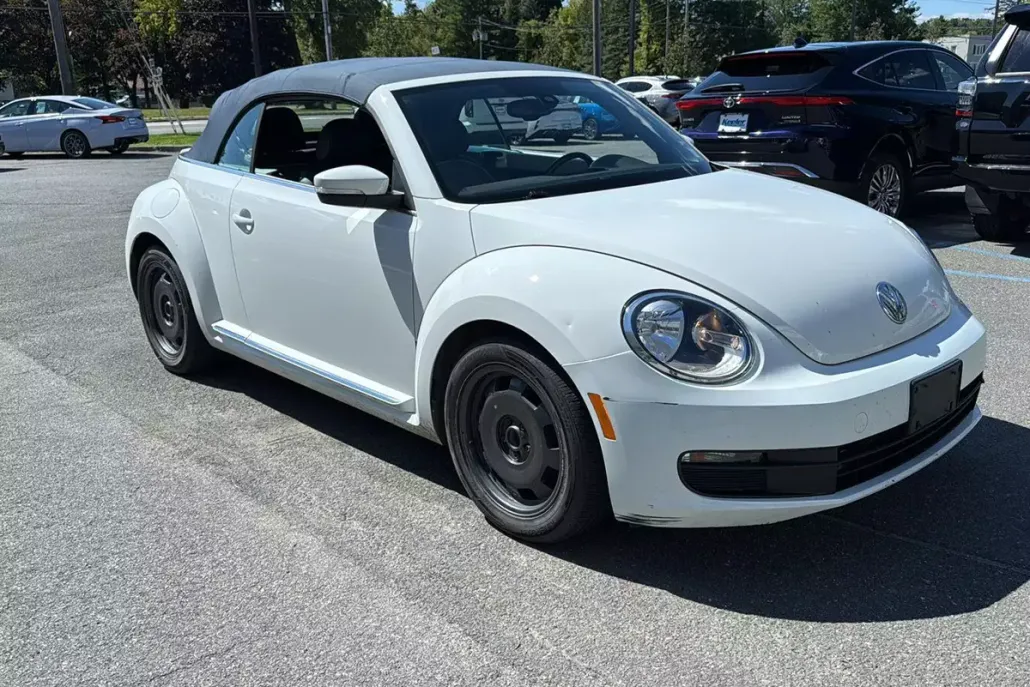 2016 Volkswagen Beetle 1.8T photo 1
