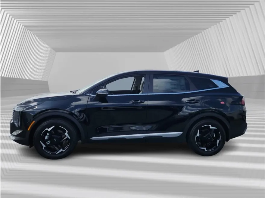 2026 Kia Sportage EX photo 1