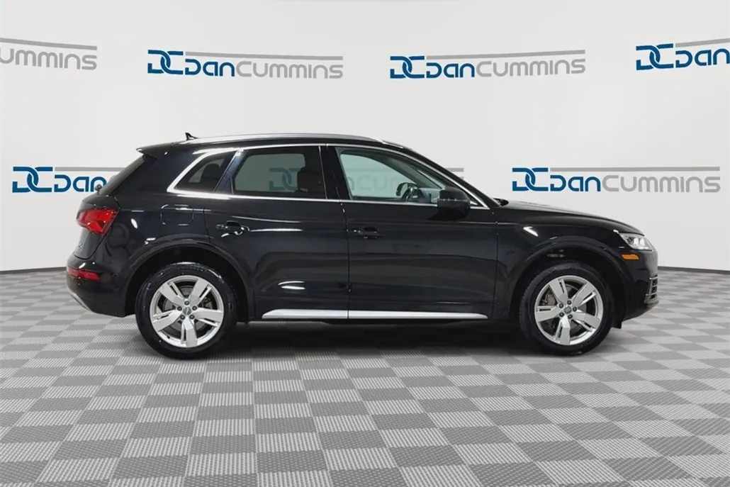 2018 Audi Q5 2.0T Premium photo 1