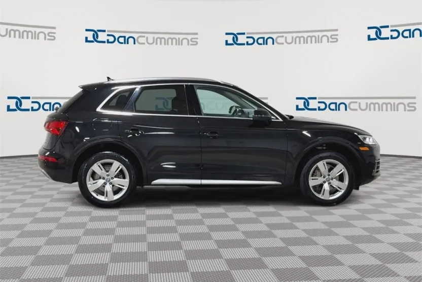 2018 Audi Q5 2.0T Premium photo 1