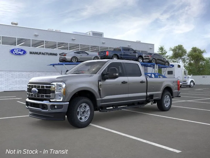 2026 Ford F-350 XLT photo 1