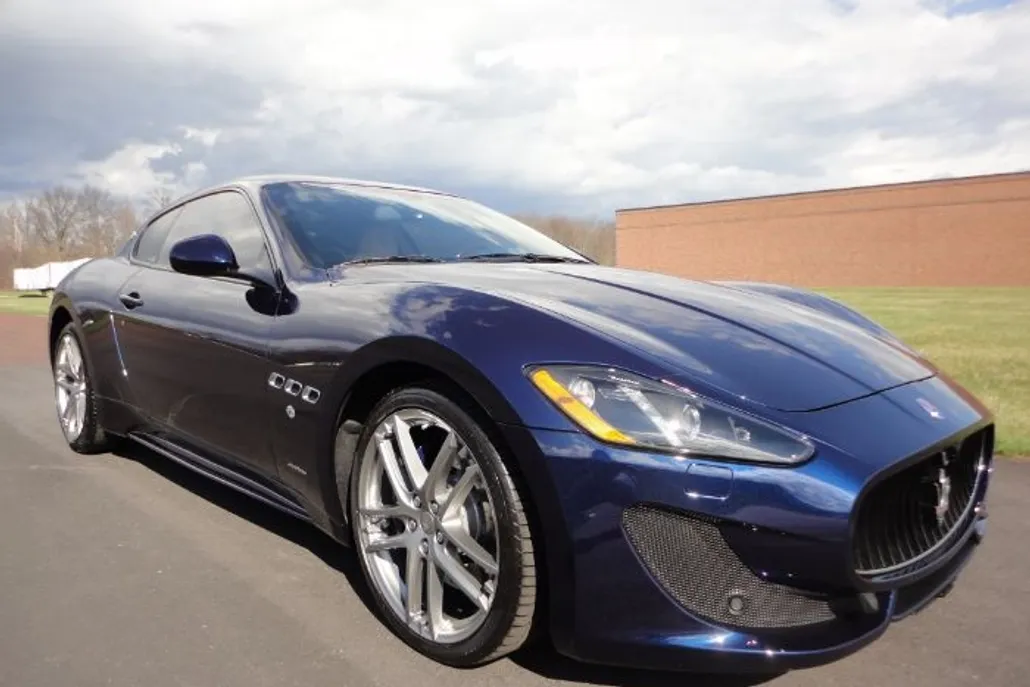 2015 Maserati Granturismo Sport photo 1