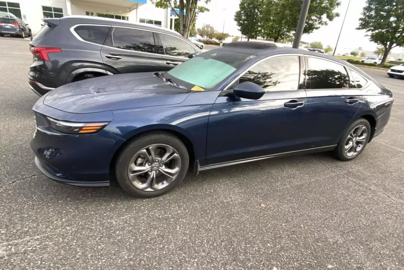 2024 Honda Accord EX photo 1