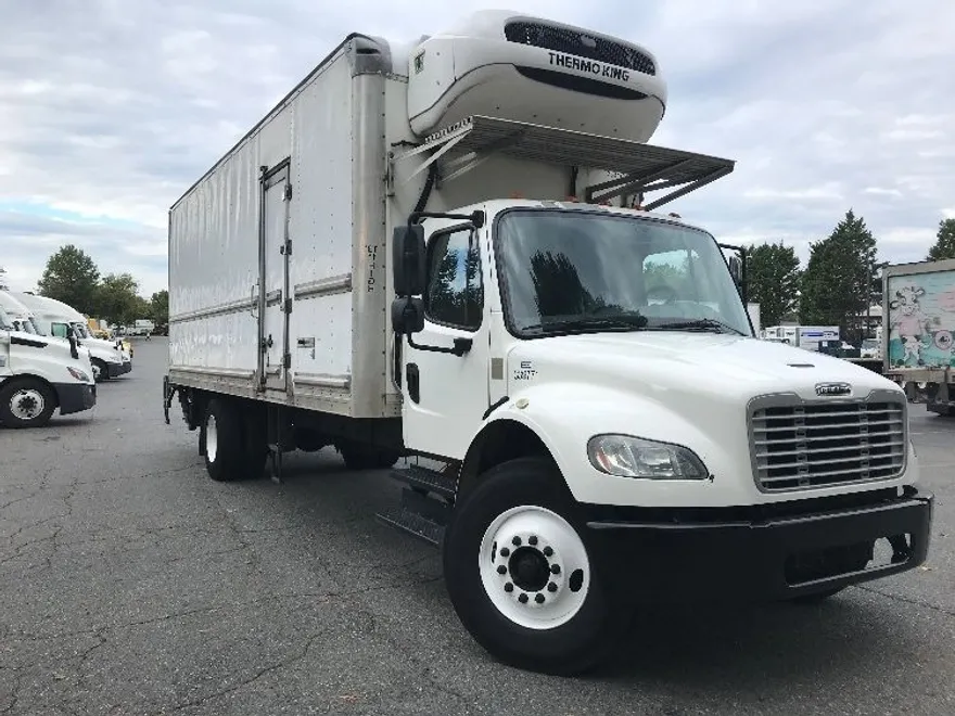 2020 Freightliner M2 106 Medium Duty photo 1