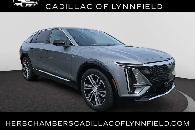 2025 Cadillac Lyriq Luxury photo 1
