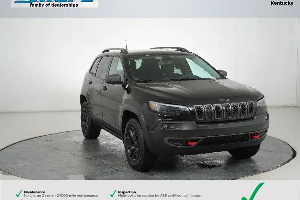 2019 Jeep Cherokee Trailhawk photo 1