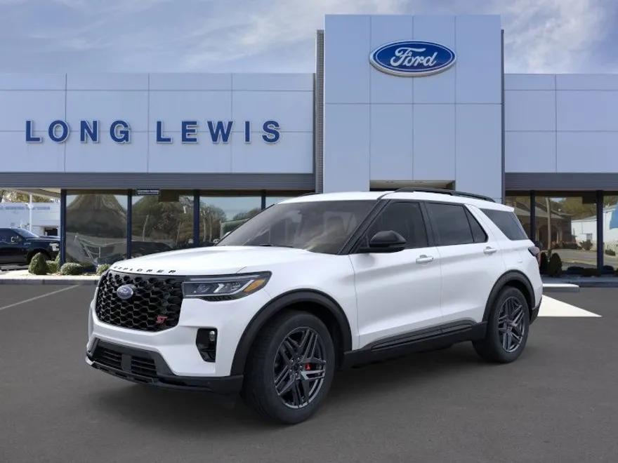 2025 Ford Explorer ST photo 1