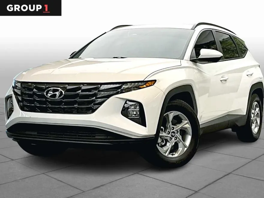 2024 Hyundai Tucson SEL photo 1