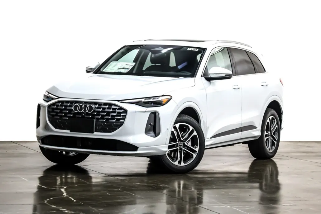 2025 Audi Q5 Premium Plus TFSI photo 1