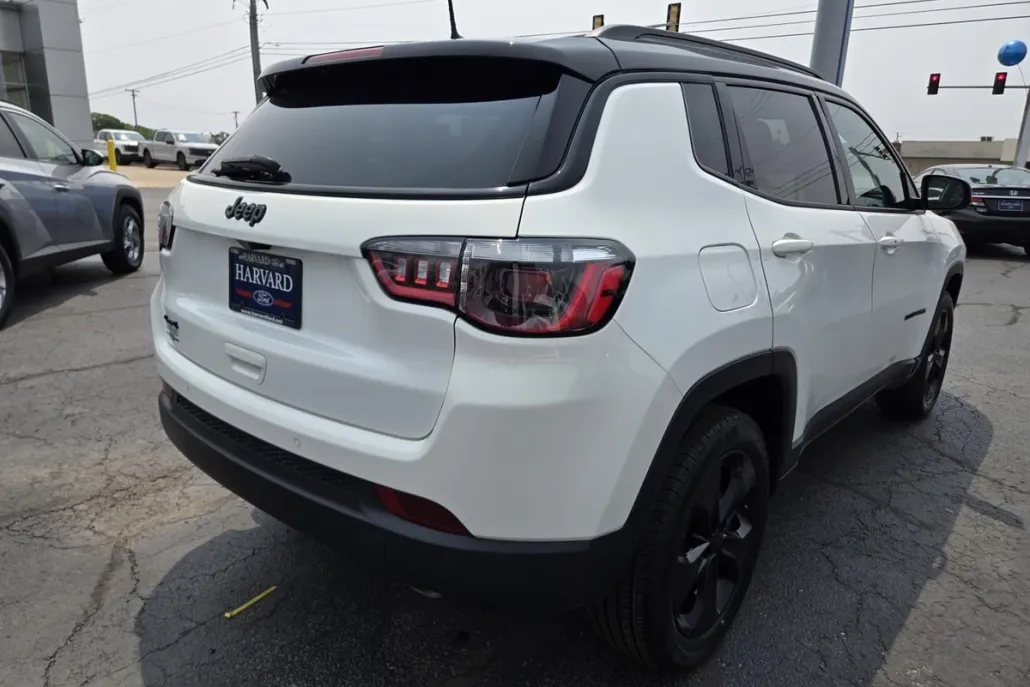 2021 Jeep Compass Altitude photo 1