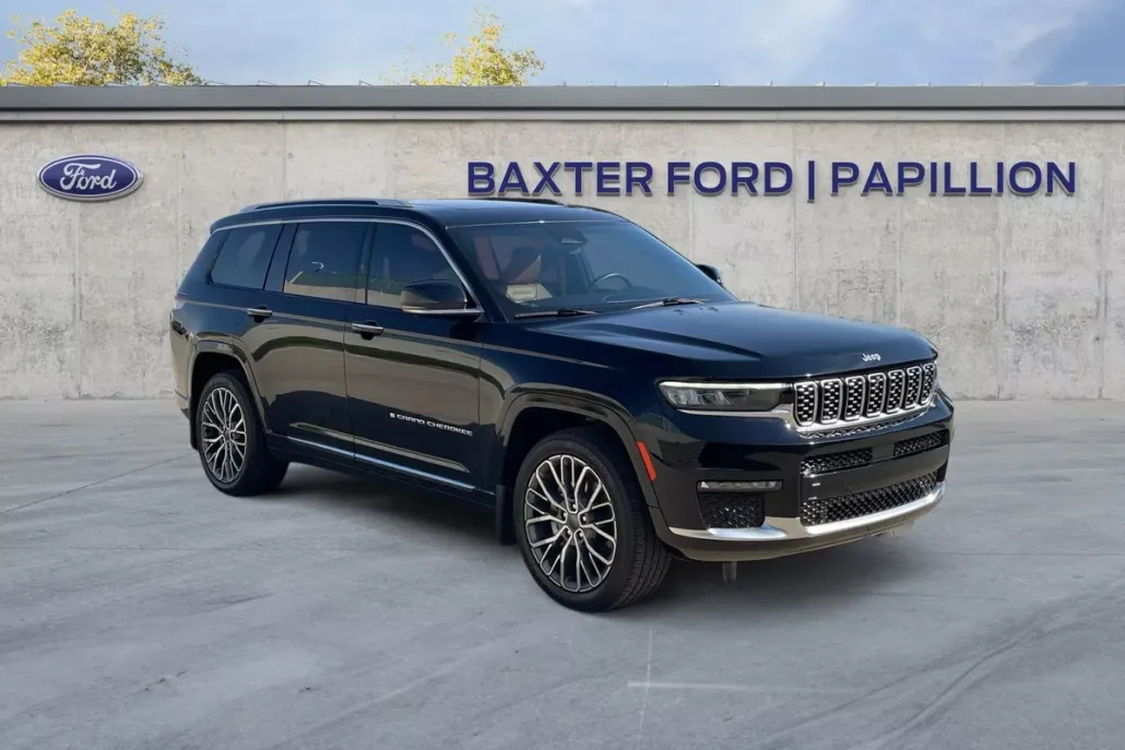2021 Jeep Grand Cherokee L Summit Reserve photo 1