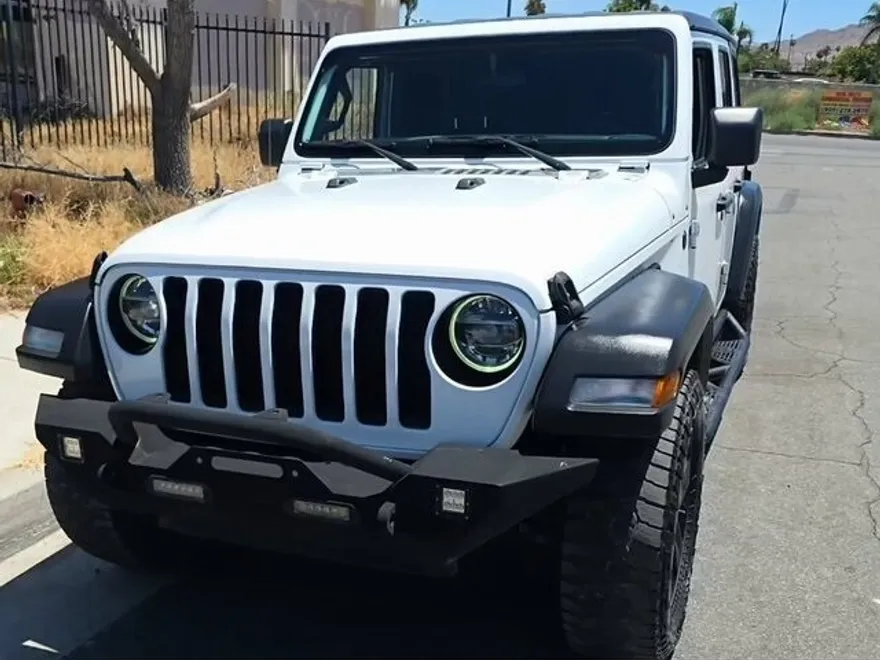 2021 Jeep Wrangler Unlimited Sport Altitude photo 1
