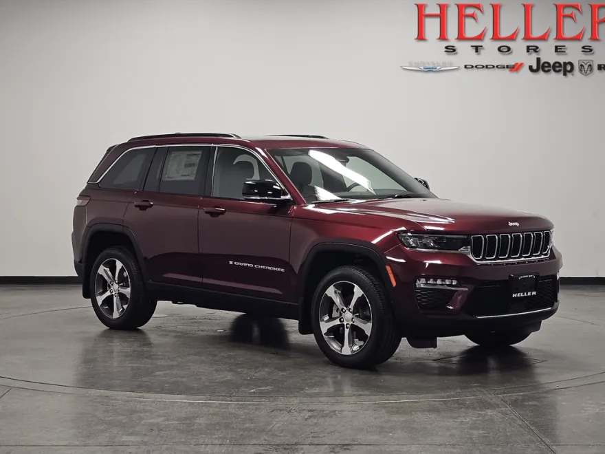 2025 Jeep Grand Cherokee Limited photo 1