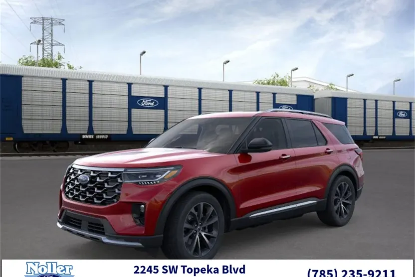 2025 Ford Explorer Platinum photo 1