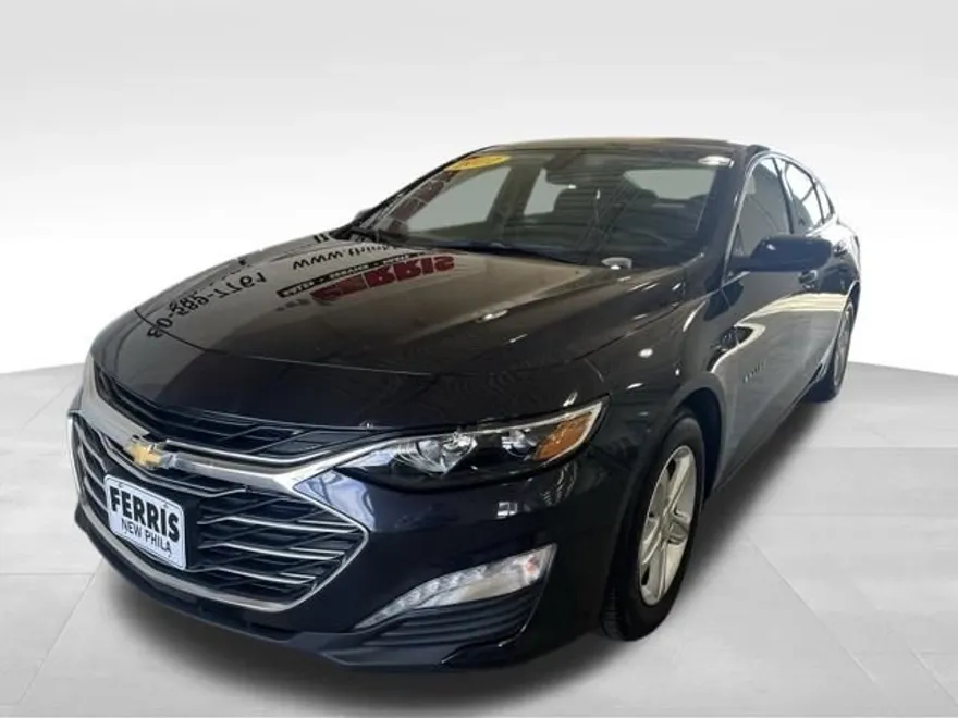2022 Chevrolet Malibu 1LT photo 1
