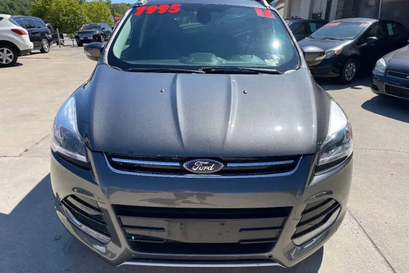 2016 Ford Escape Titanium photo 1