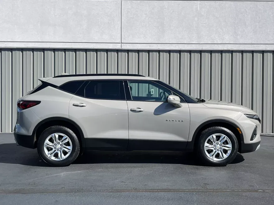 2021 Chevrolet Blazer 2LT photo 1