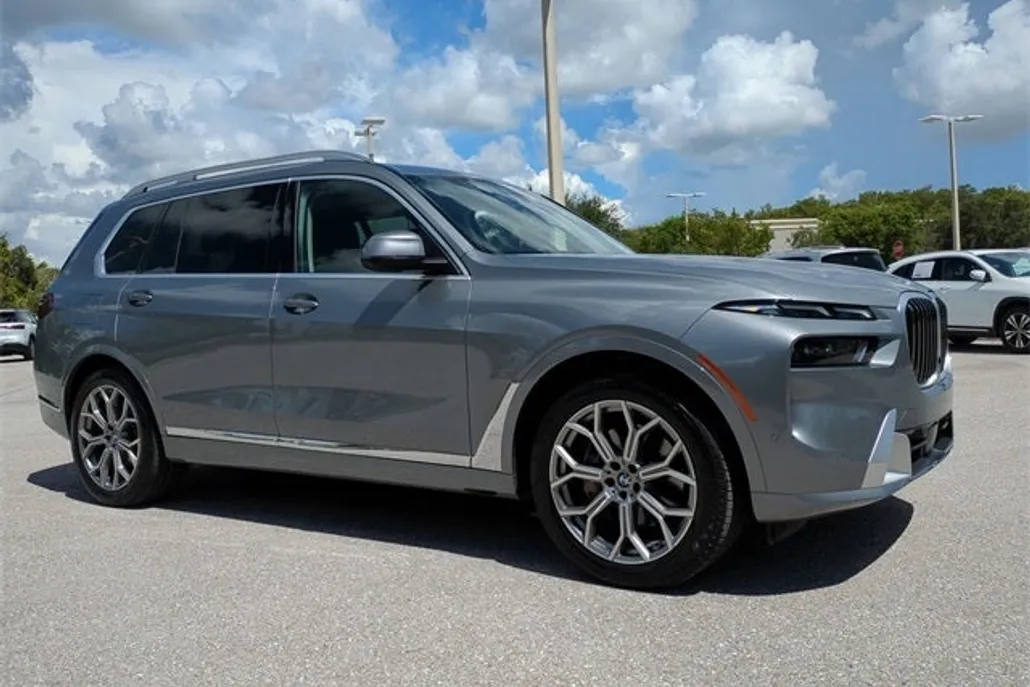 2025 Bmw X7 xDrive40i photo 1