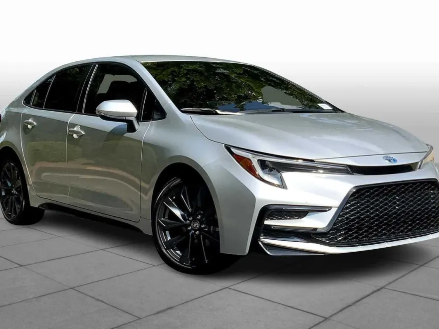 2024 Toyota Corolla Hybrid SE photo 1