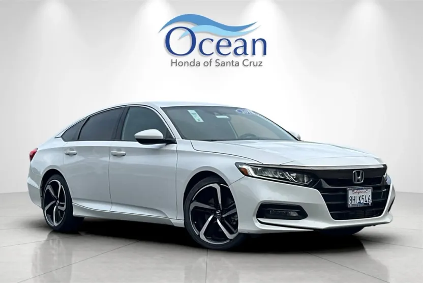 2018 Honda Accord Sport photo 1