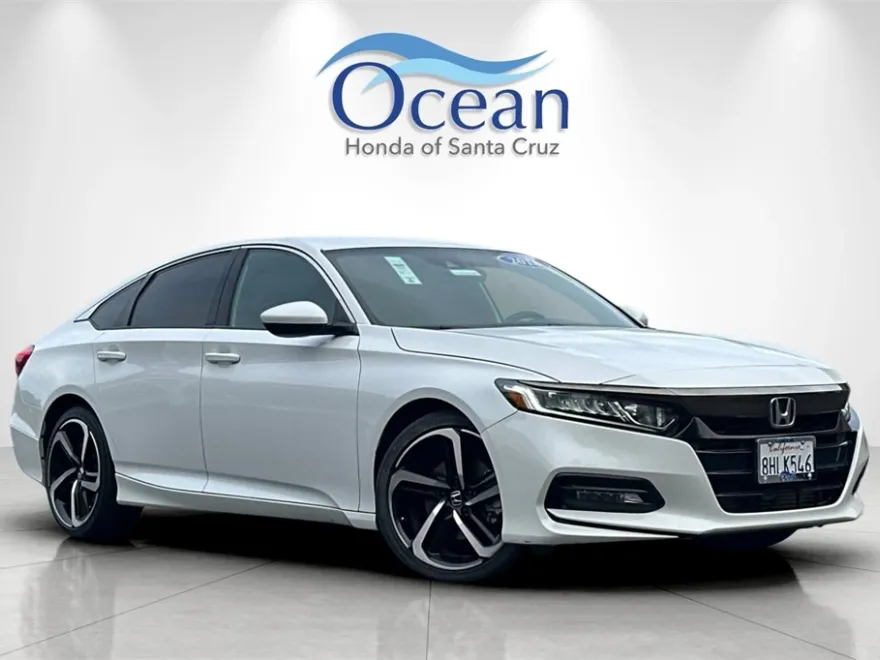 2018 Honda Accord Sport photo 1