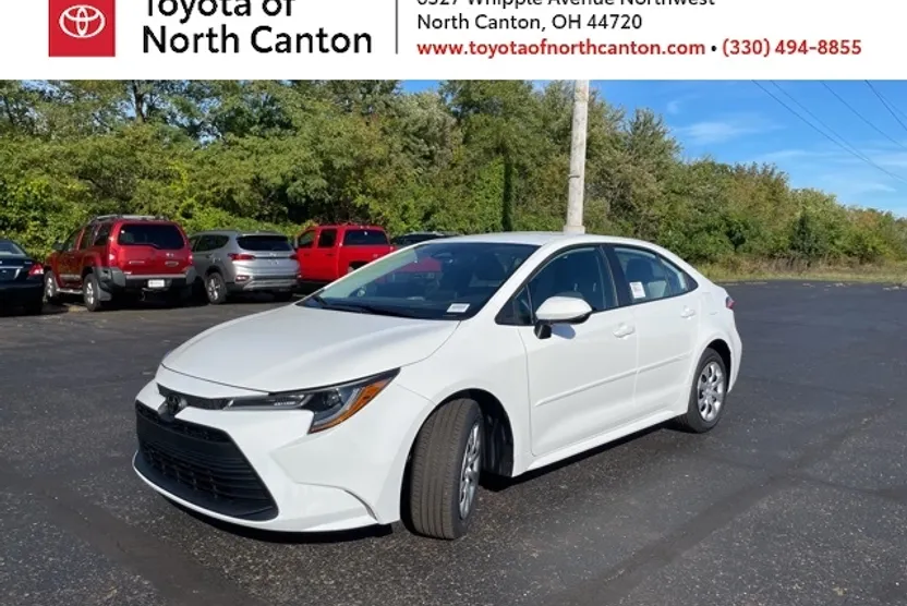 2026 Toyota Corolla LE photo 1