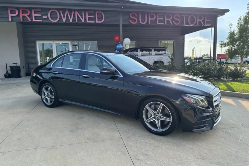 2019 Mercedes Benz E 450 4MATIC Sedan photo 1