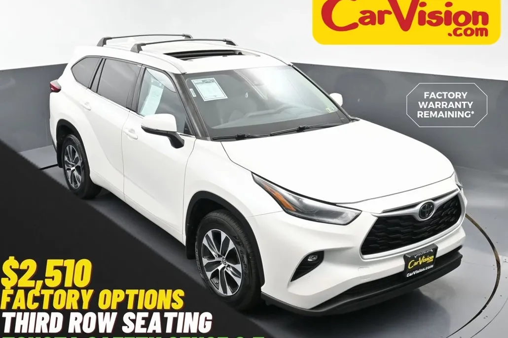 2021 Toyota Highlander XLE photo 1