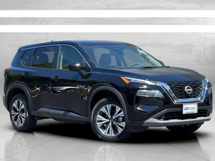 2023 Nissan Rogue SV photo 1