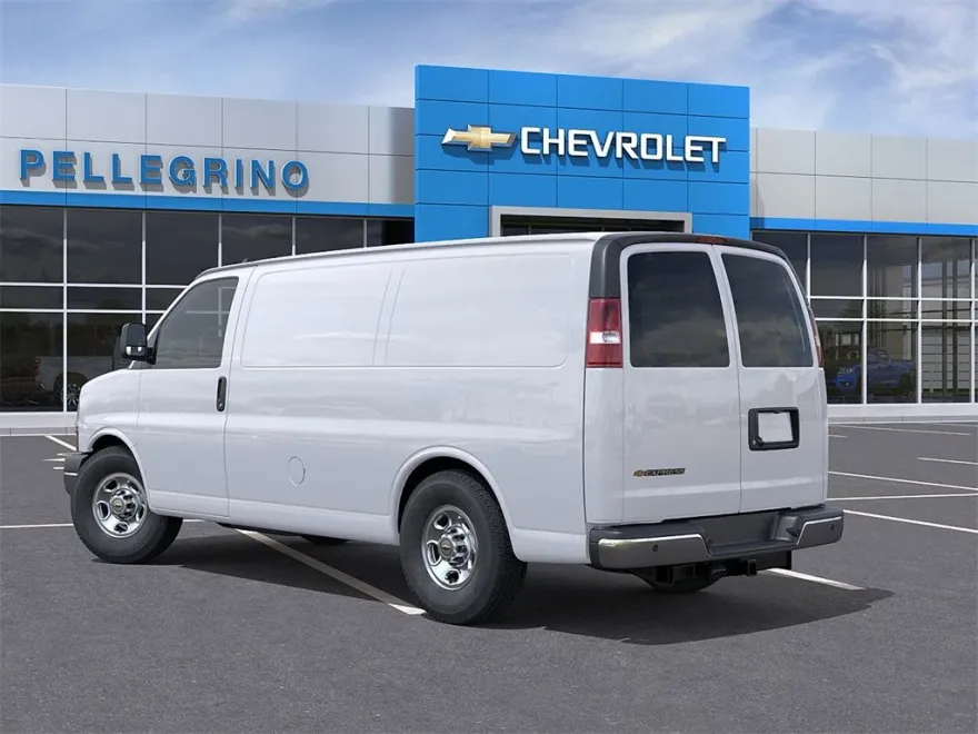 2025 Chevrolet Express Cargo 2500 photo 1