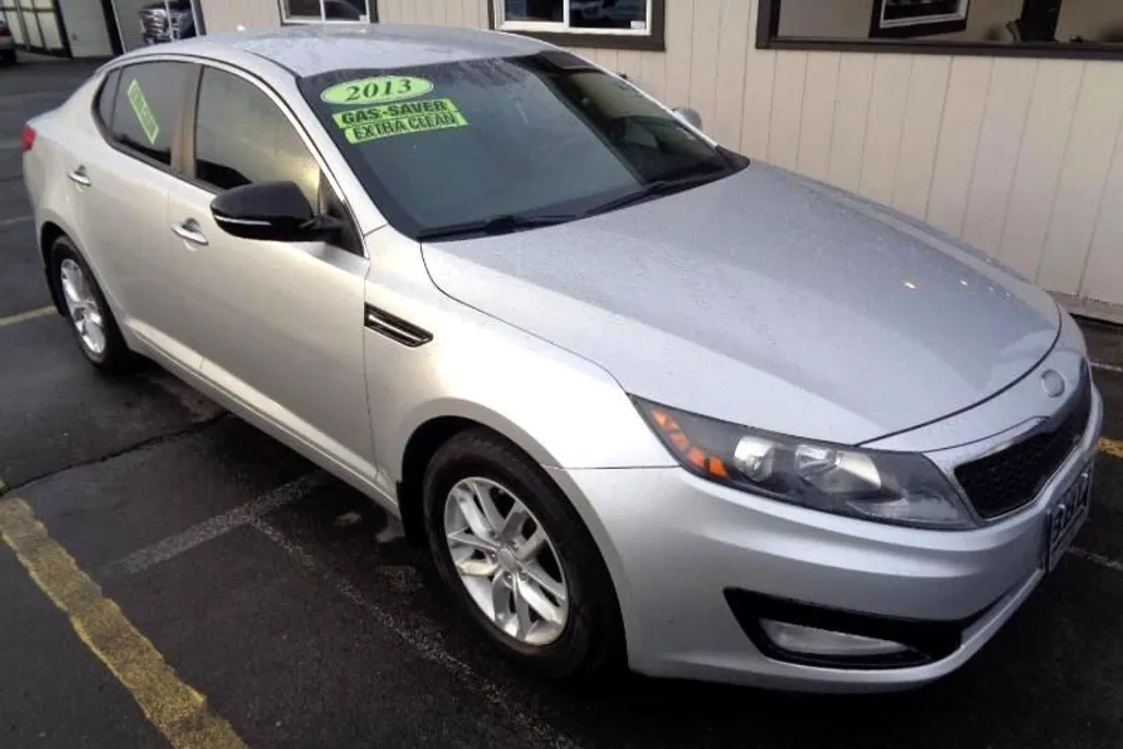 2013 Kia Optima LX photo 1