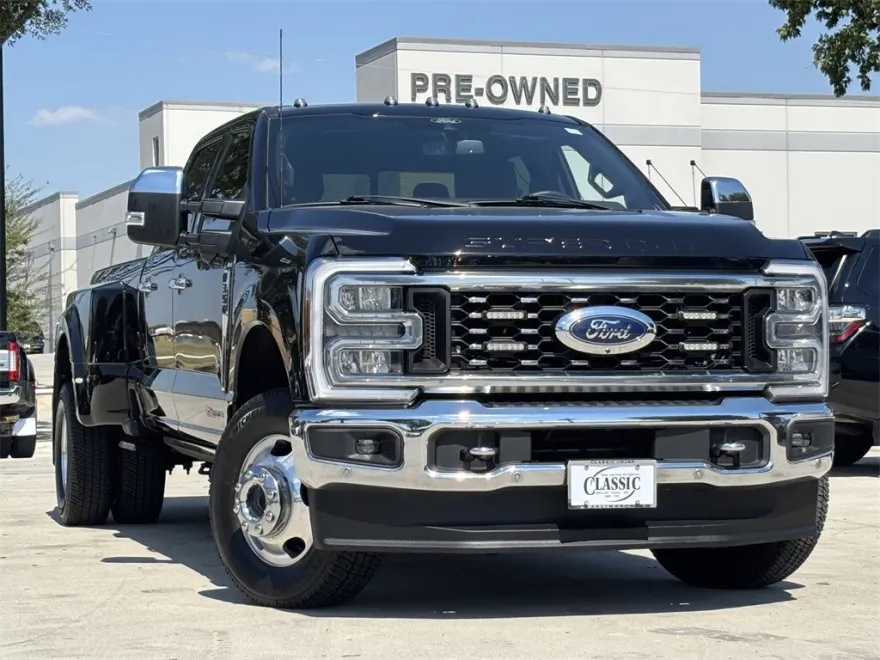2024 Ford F-350 King Ranch photo 1