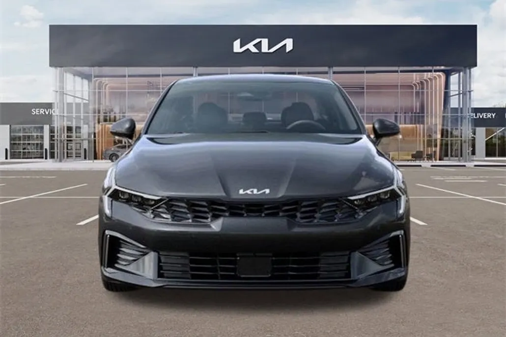 2026 Kia K5 LXS photo 1