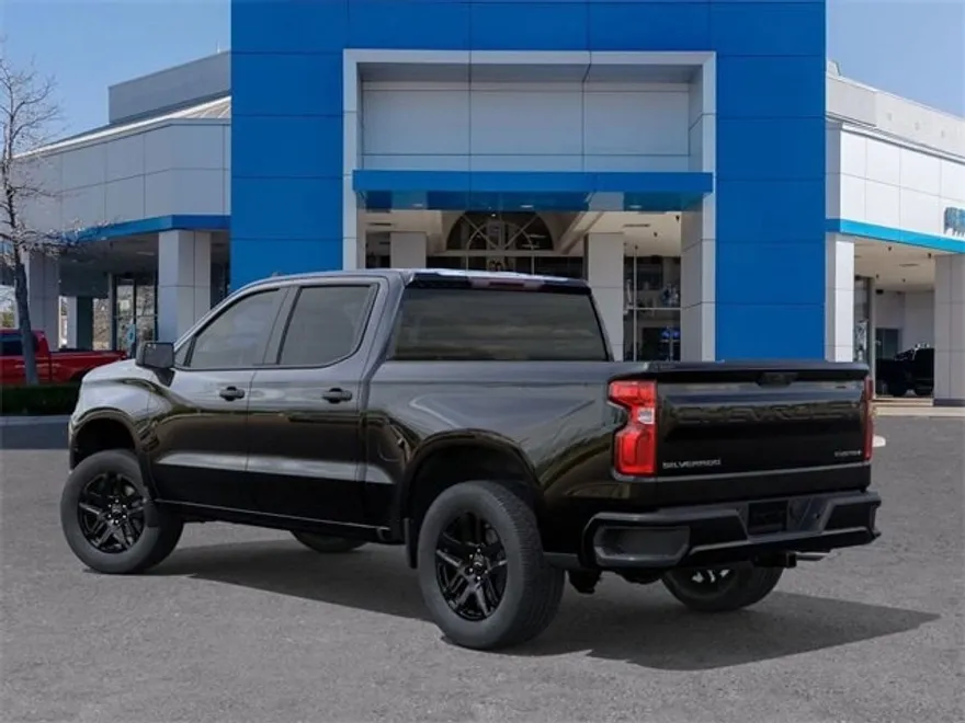 2026 Chevrolet Silverado 1500 Custom photo 1