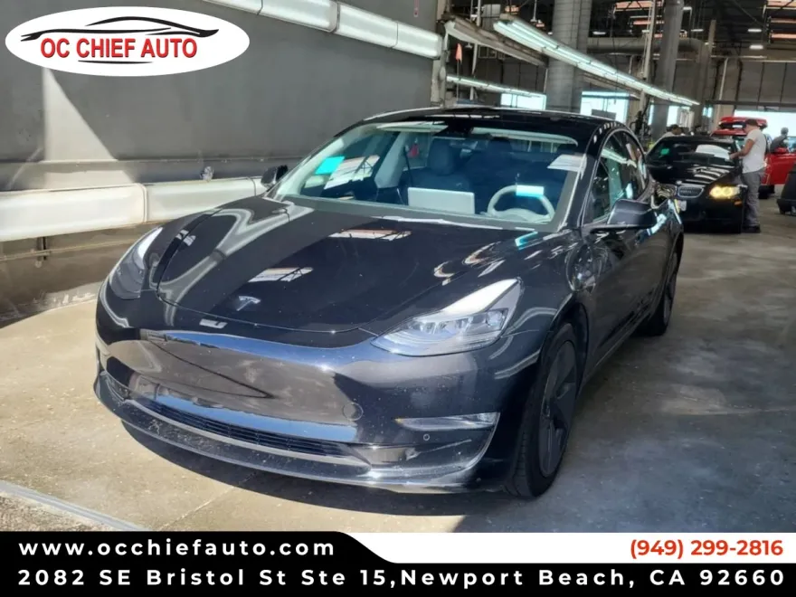 2022 Tesla Model 3 Long Range photo 1