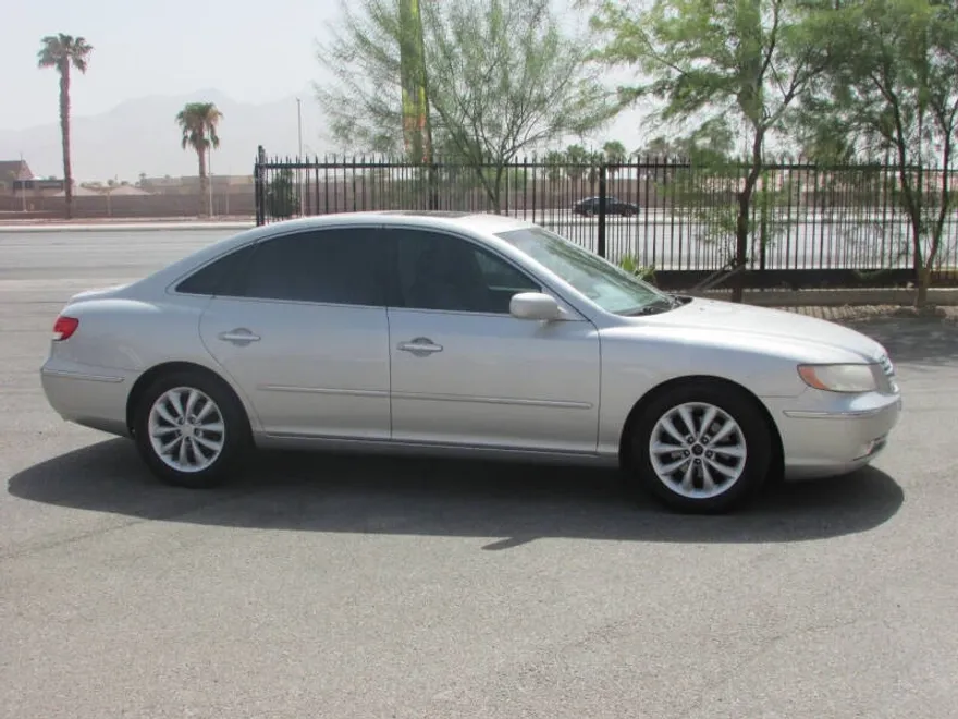 2006 Hyundai Azera Limited photo 1