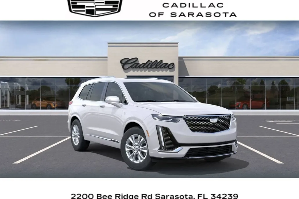 2025 Cadillac XT6 Luxury photo 1