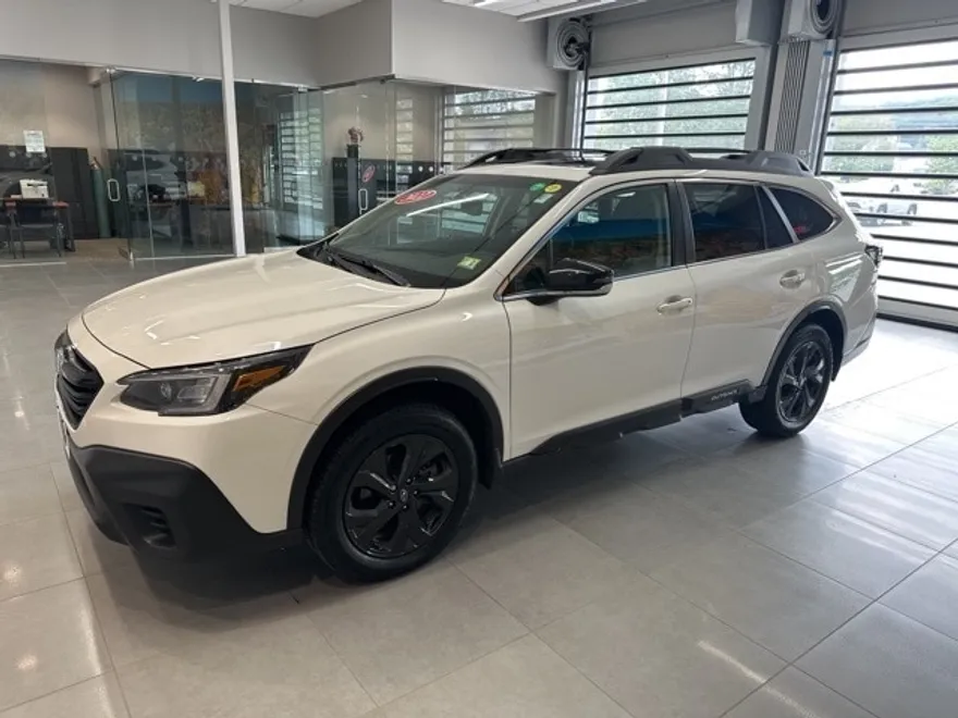 2022 Subaru Outback Onyx Edition XT photo 1
