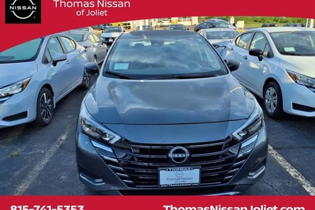 2025 Nissan Versa 1.6 S photo 1