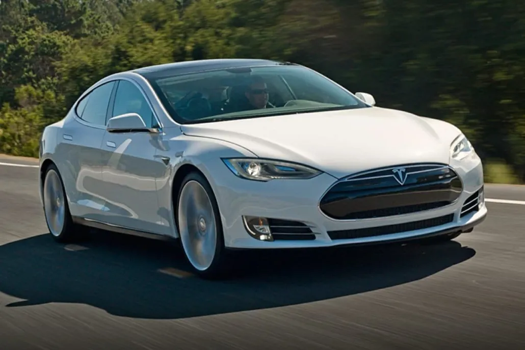2014 Tesla Model S photo 1